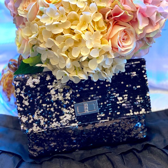 🌟HP🎉STYLISH🌟Mossimo Sequin Handbag/Clutch - Picture 6 of 16
